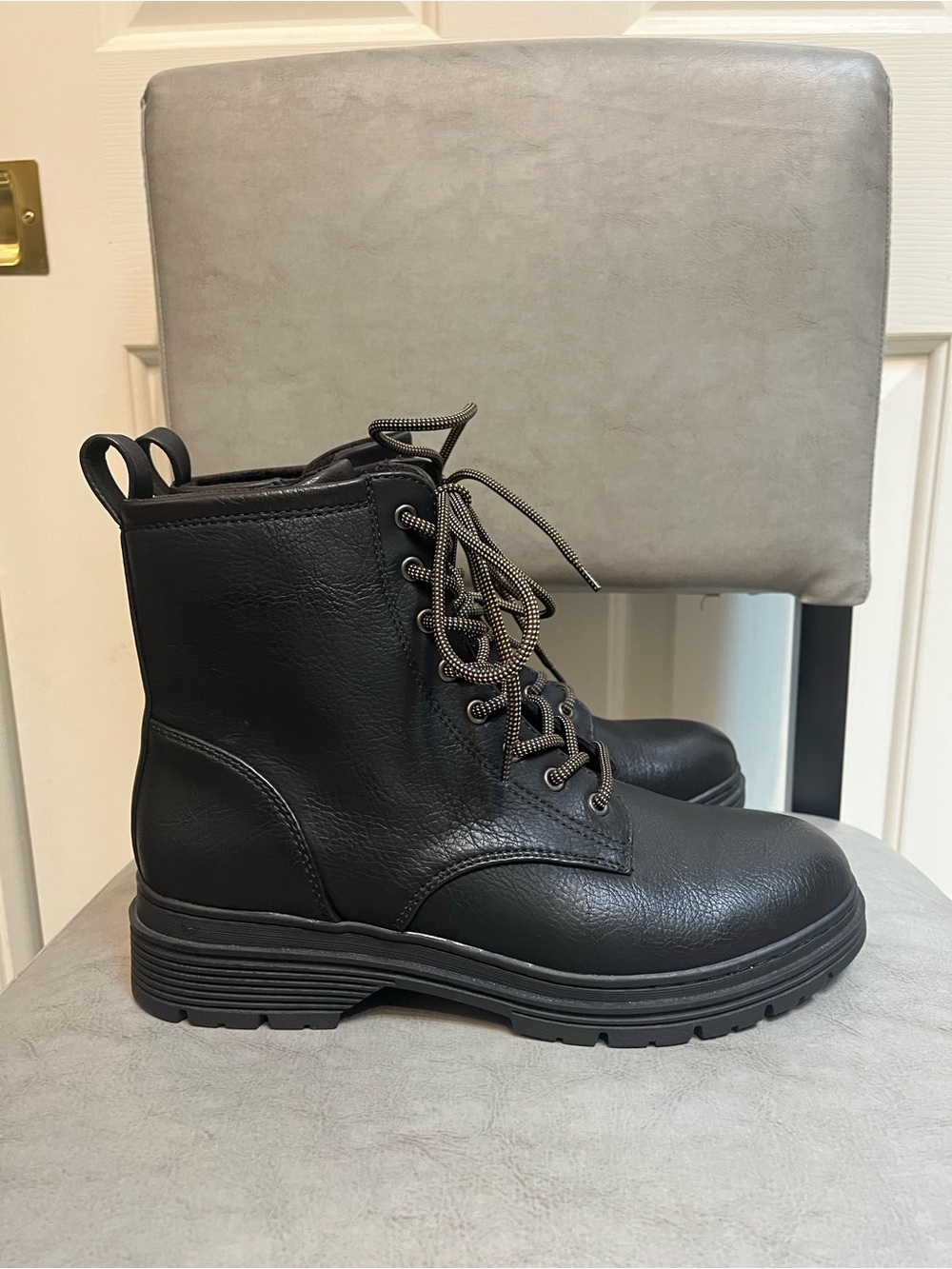 boc Lauder Black Moto Faux Leather Boots Women’s NWT 9